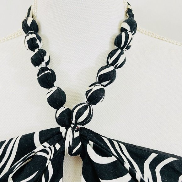 Signature by Robbie Bee Black & White Swirl Halter Style Dress ~ SIze 12 / Med - Picture 5 of 8